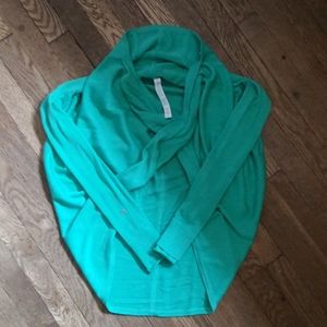 Lulu Iconic Sweater Wrap Bali Breeze Surplice Aqua
